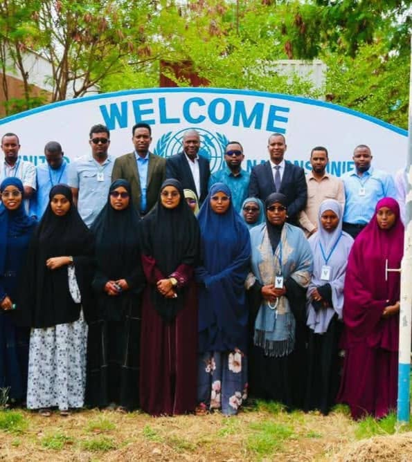 Midnimo Microfinance oo ka qaybgalay siminaarka ganacsiga UNSOS ee Baydhabo